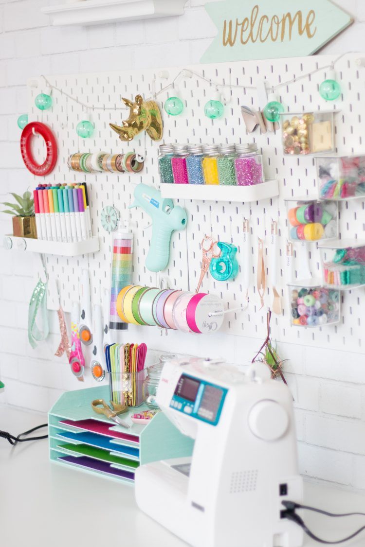 Organizing Craft Supplies by Color - DIY Beautify - Creating Beauty at Home