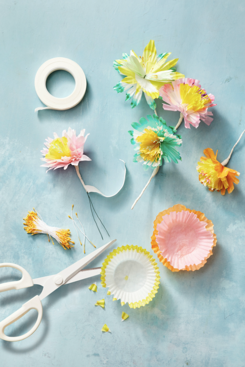 crafts for kids paper flowers made of cupcake liners