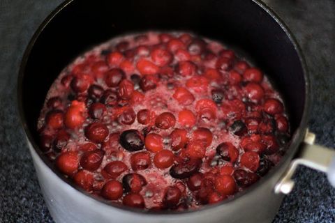 30 Best Homemade Cranberry Sauce Recipes - How to Make Fresh Cranberry ...