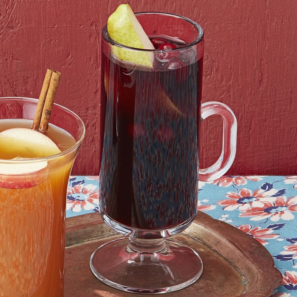 25 Best Fall Cocktails and Drinks for a Happy Hour