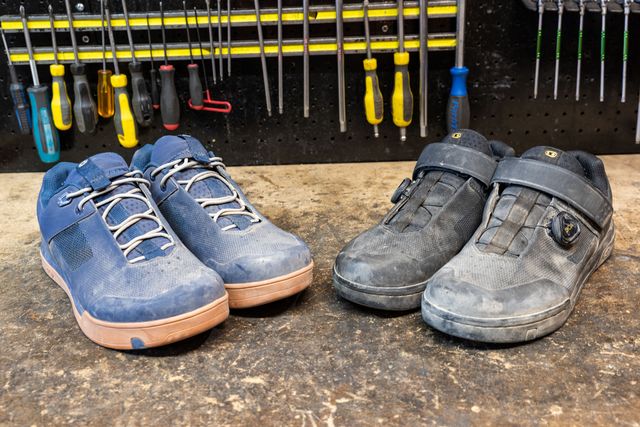 Crank Brothers Mallet and Stamp | Best Cycling Shoes