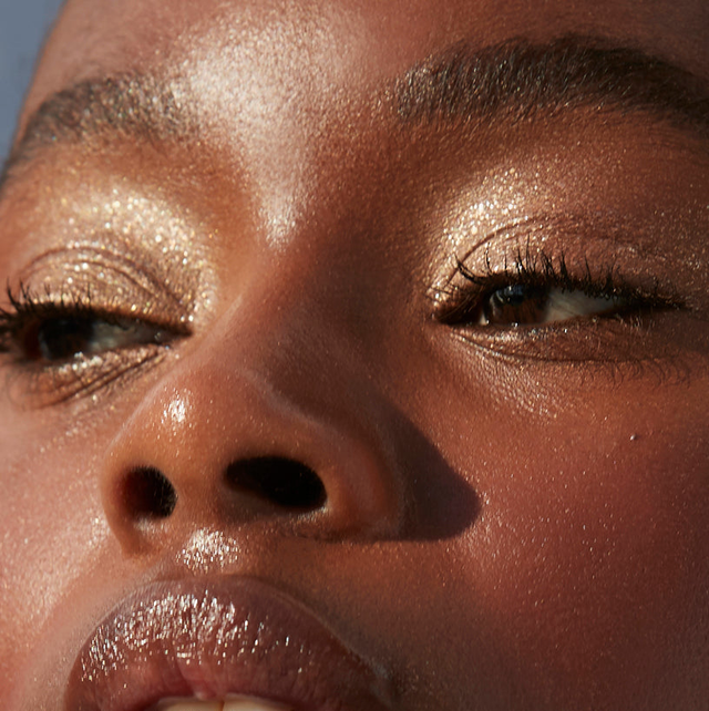 13 Best Cream Eyeshadows in 2023 (Tested & Reviewed)