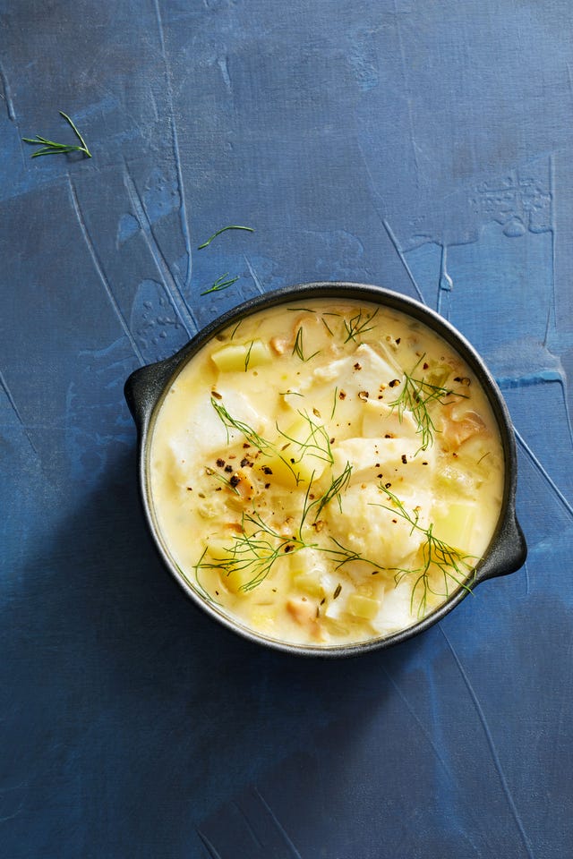 creamy fish and clam chowder