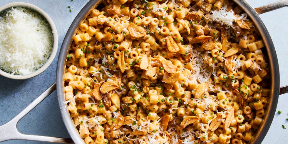 creamy garlicky alfredo ditalini
