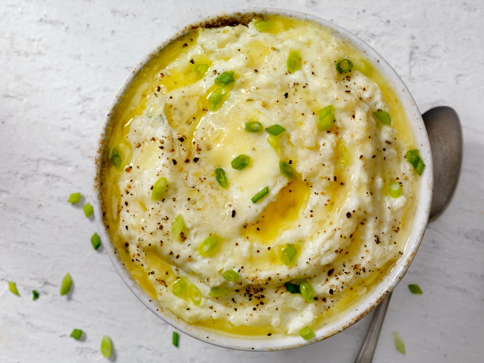 keto easter ideas   creamy mashed cauliflower with melted butter
