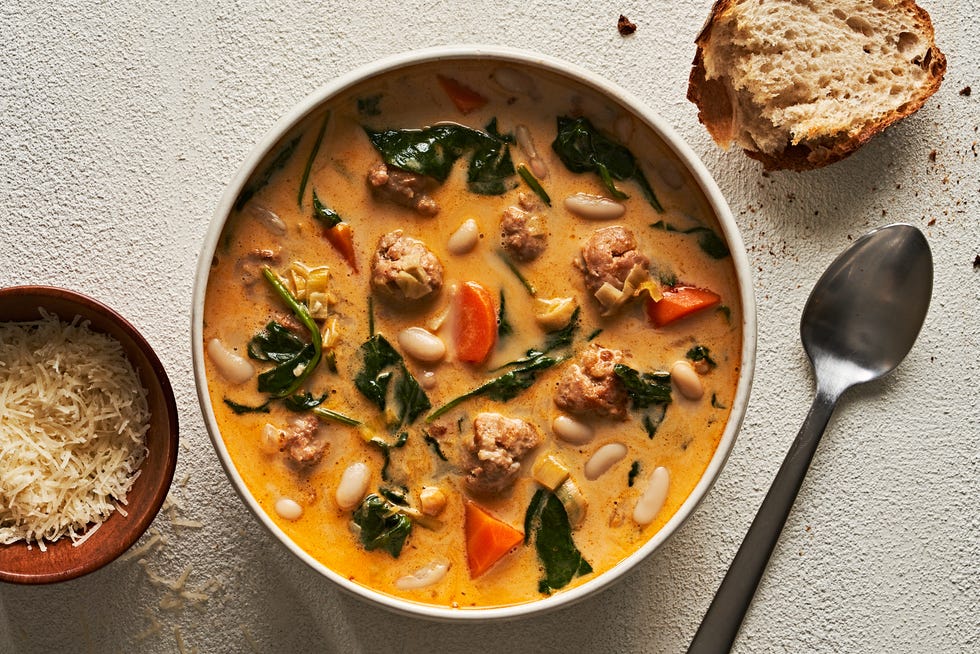 creamy sausage and white bean soup