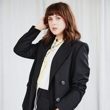 Alexandra Roach alexandra roach