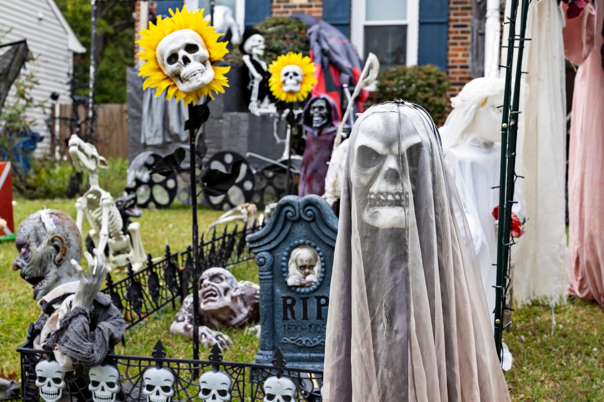 How does Halloween decoration affect the value of your property?