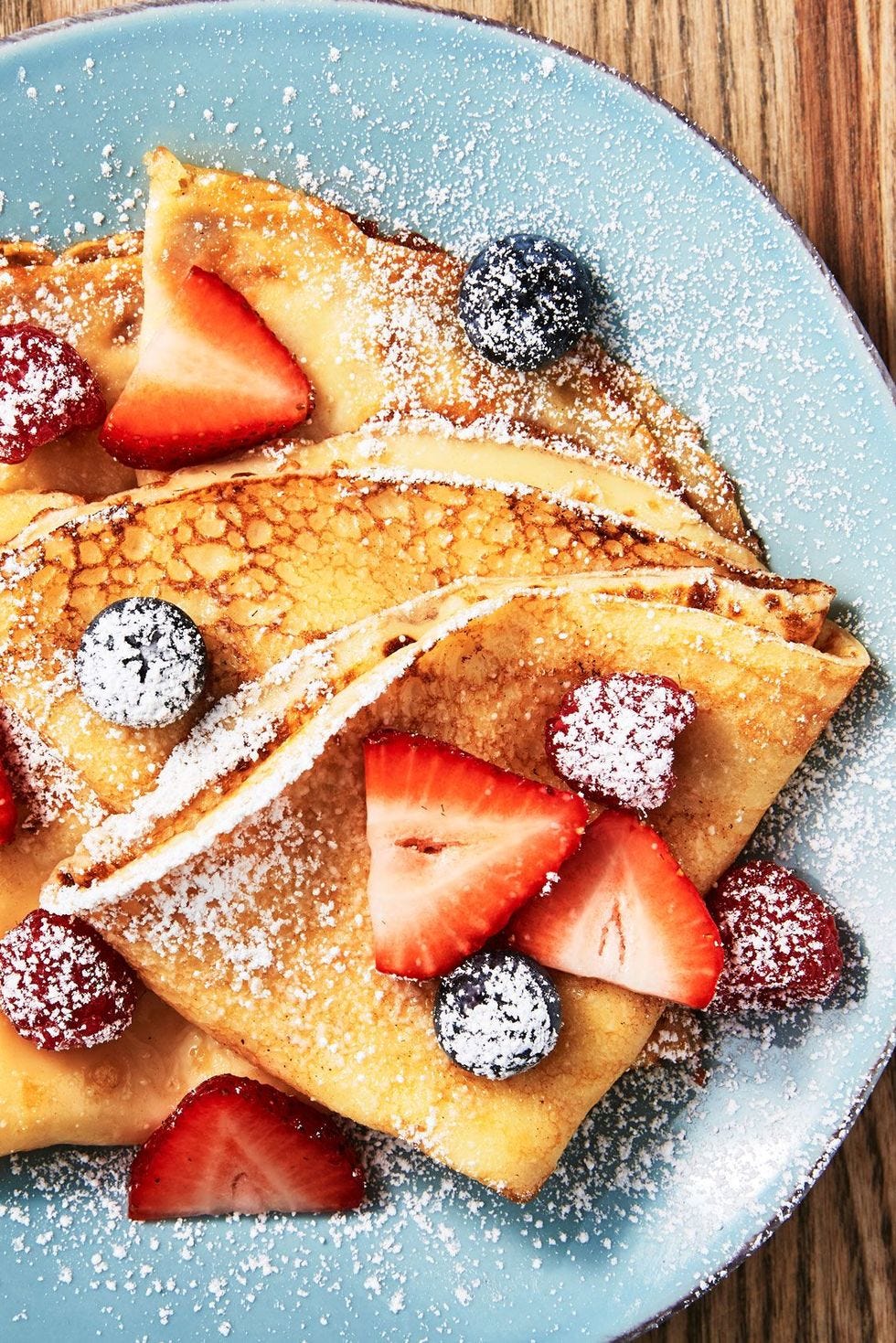 crêpes con frutos rojos fáciles de hacer