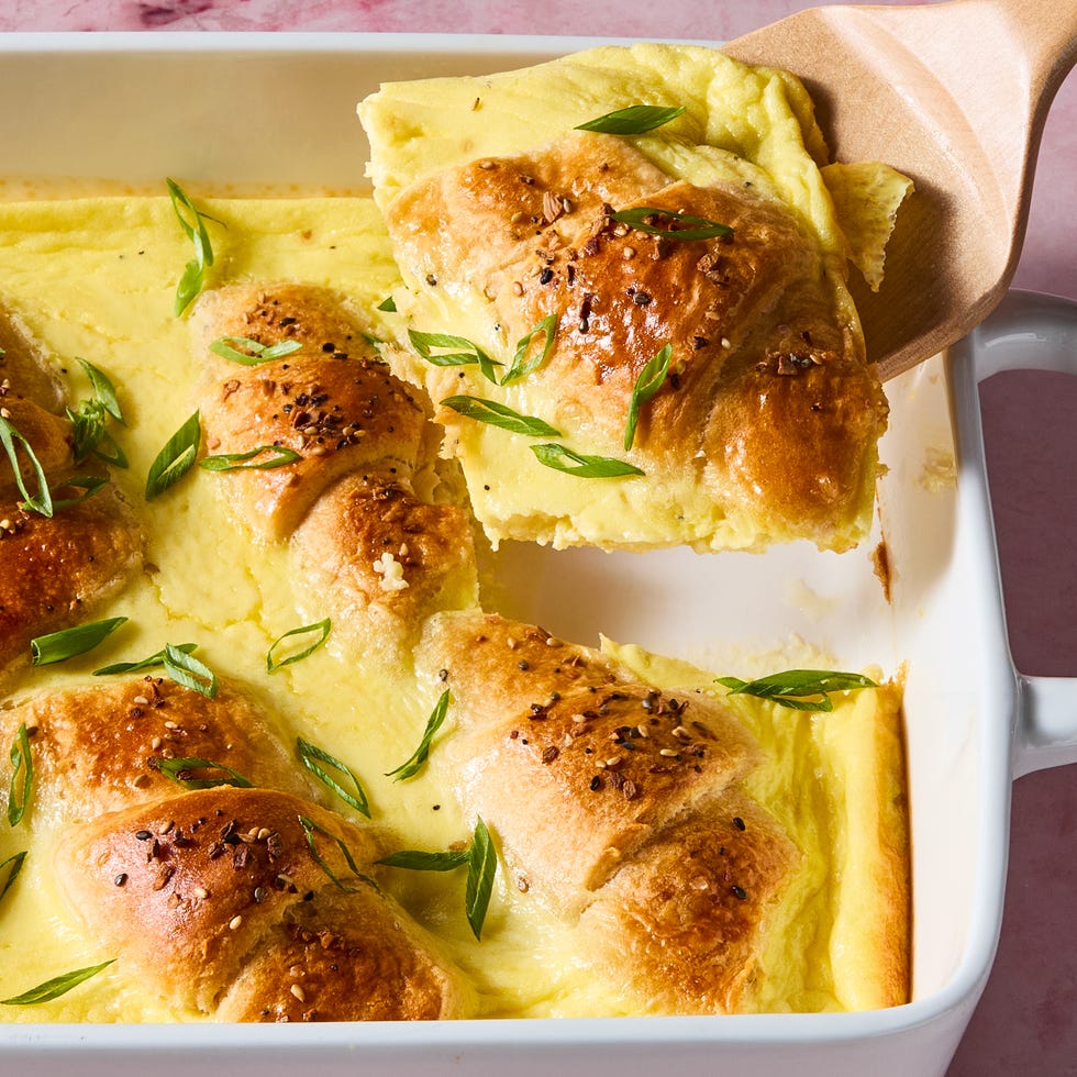 crescent roll breakfast casserole