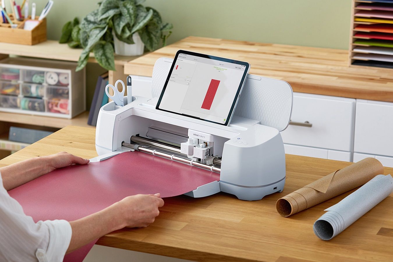 Die Cutter: The Cricut Maker 3