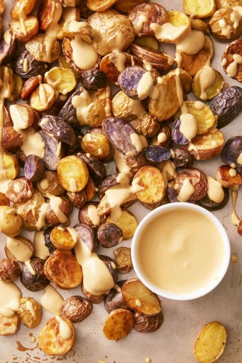 vegan super bowl recipes   crispy potatoes with vegan nacho sauce