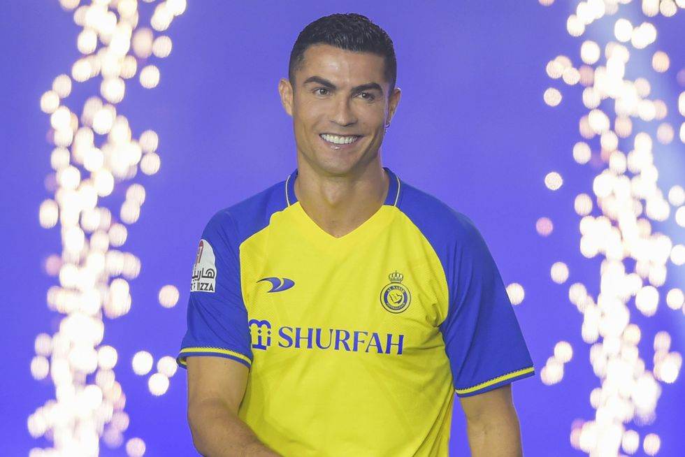 cristiano ronaldo is officially unveiled as al nassr player