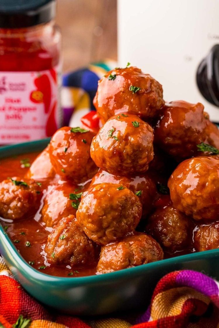 35 Easy Crock-Pot Appetizers To Make In Your Slow Cooker