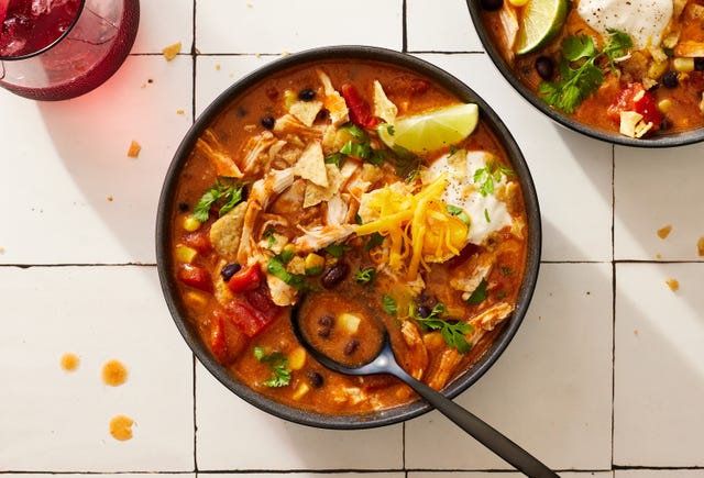 crock pot chicken enchilada soup