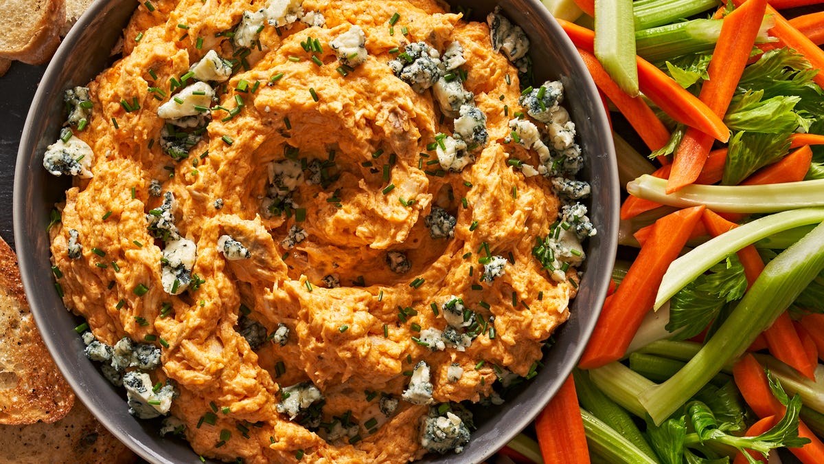 preview for Crockpot Buffalo Chicken Dip Is The Perfect Thing For Game Day