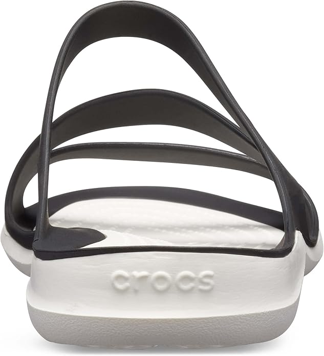 sandalia crocs moderna negra