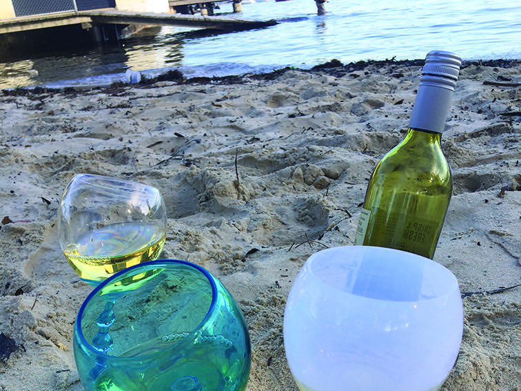 Aldi's Floating Wine Glasses Are Back In Stores - Aldi Finds June 12