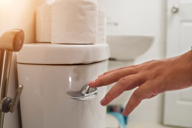 can-you-change-your-poop-schedule-bowel-retraining