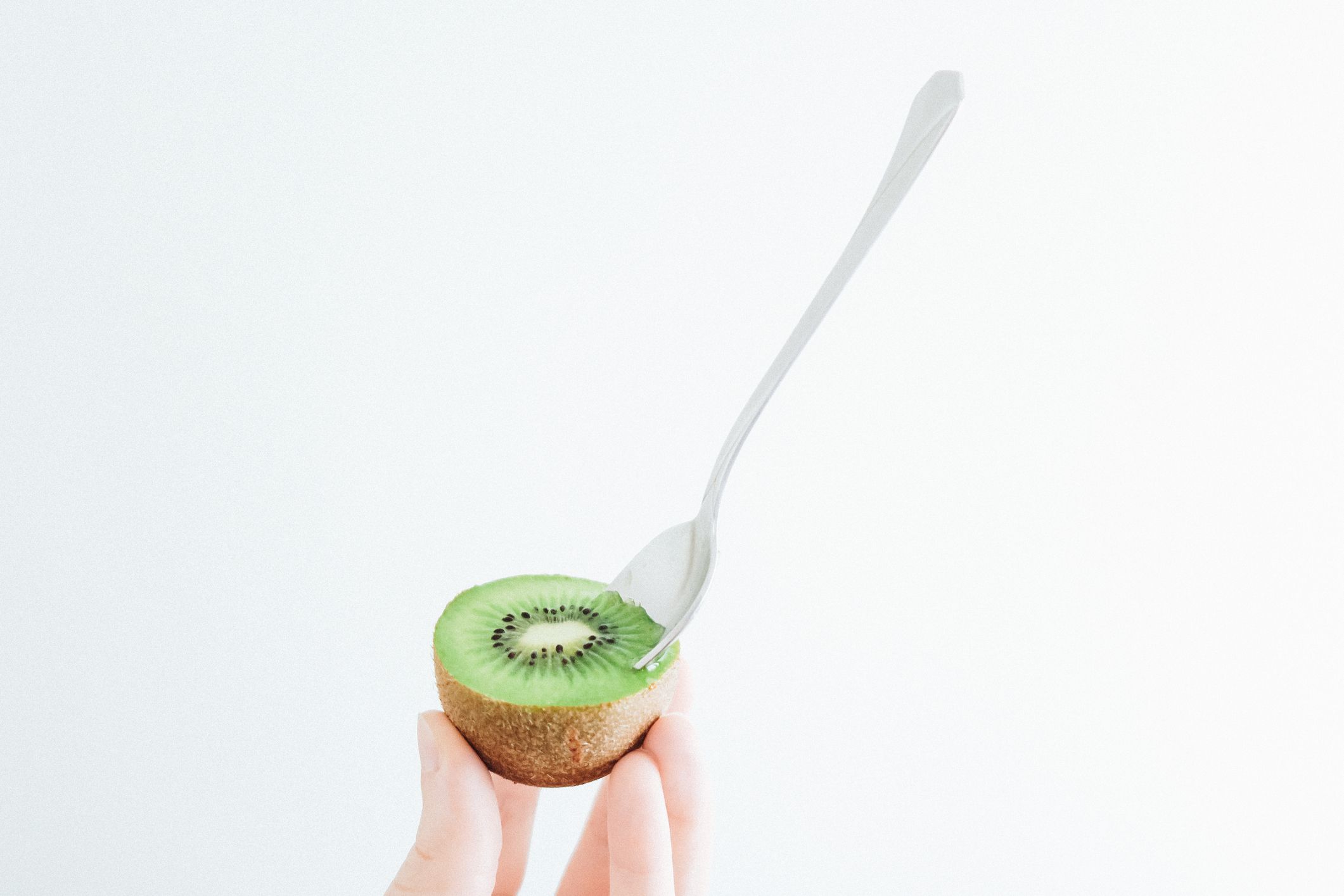 Eating 2 Kiwis a Day Keeps Vitamin C Supplements Away