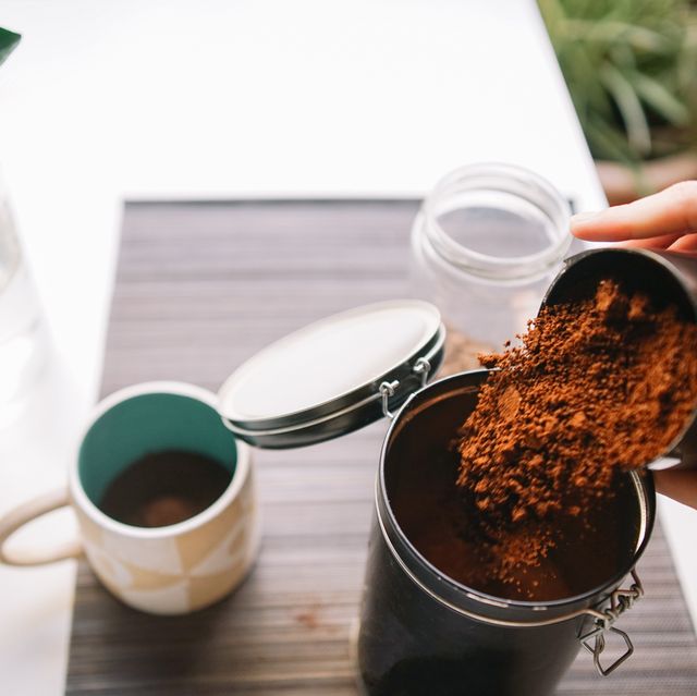 5 Surprising Things to Clean With Coffee in The Kitchen