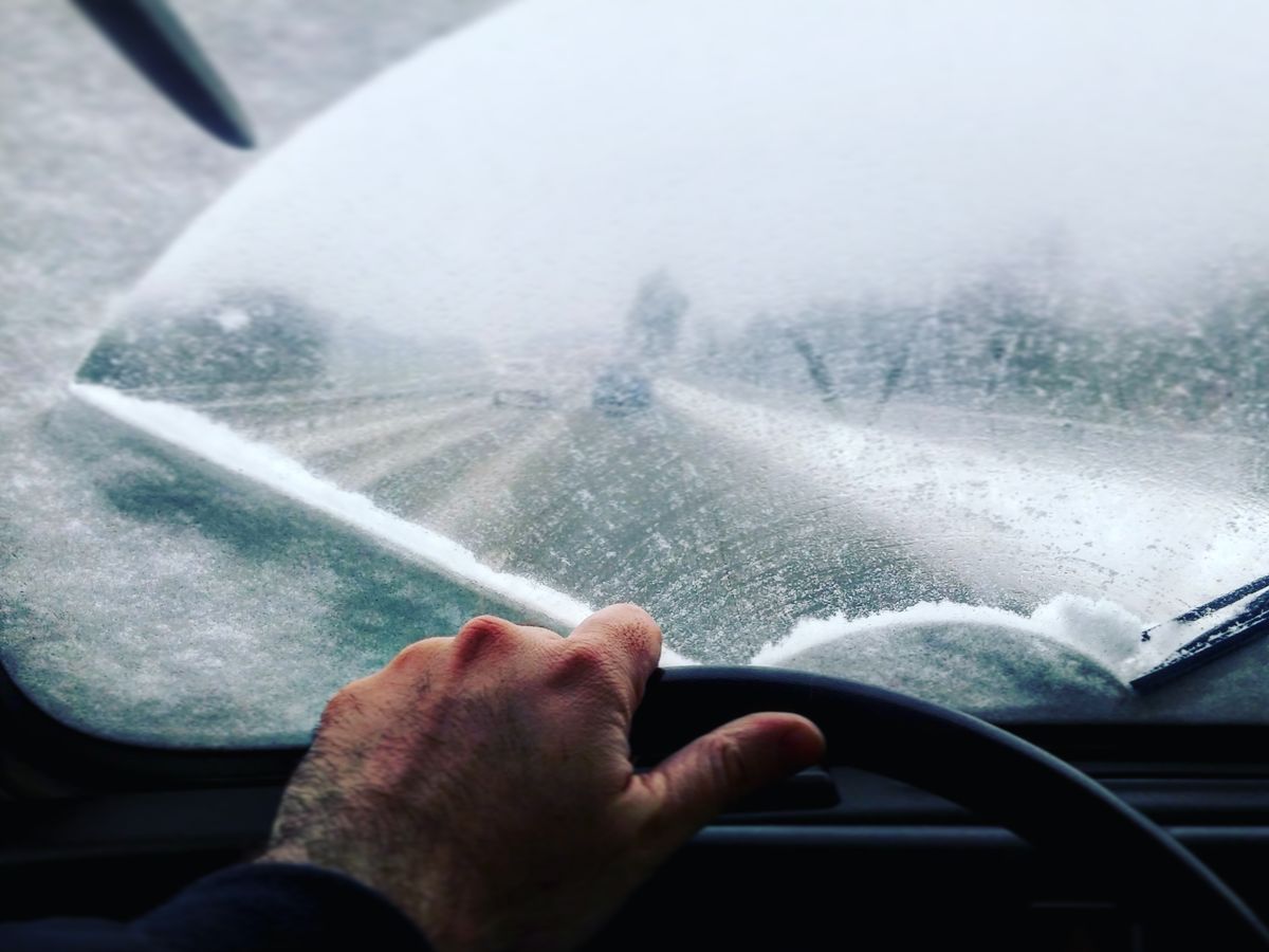 Driver's 'amazing trick' will keep ice and fog off windshield for