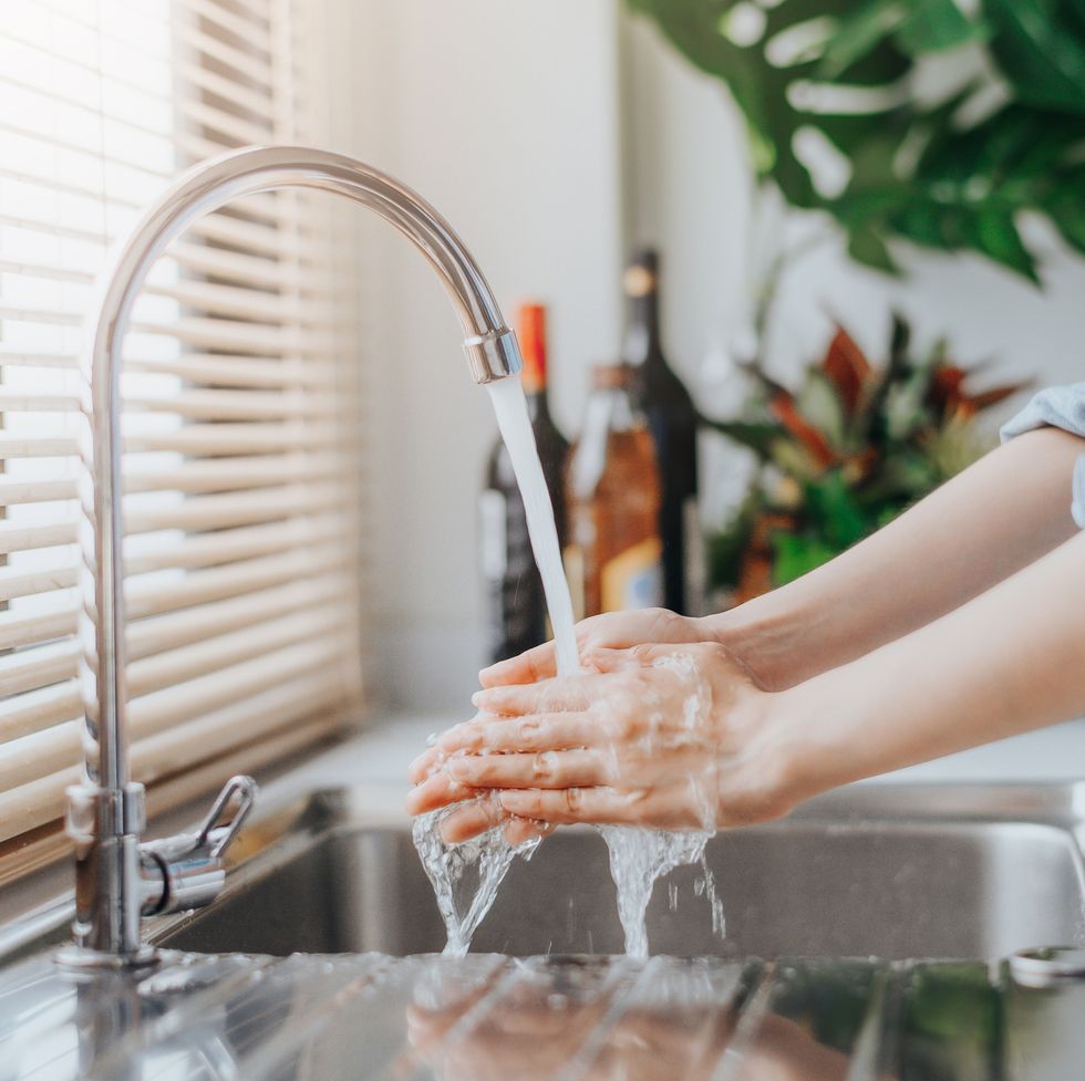 how to wash your hands correctly - how long should you wash your hands?