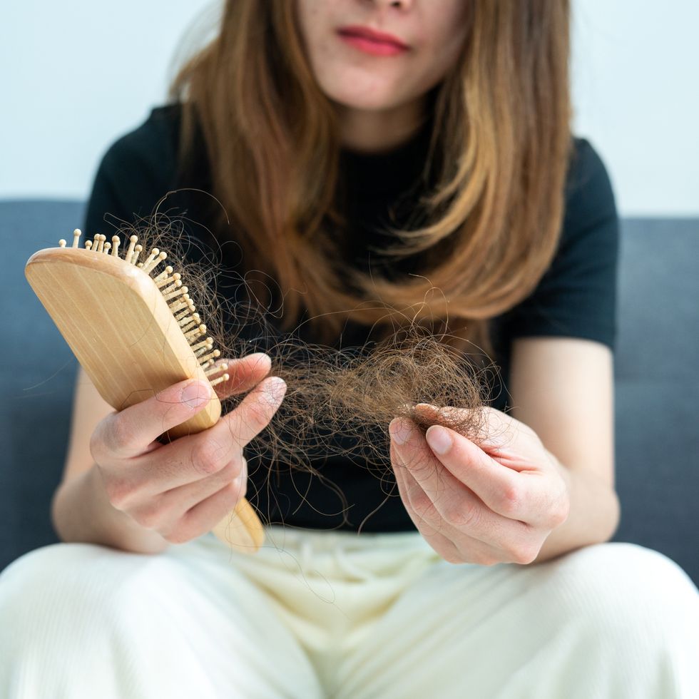 細軟髮適用！15款豐盈洗髮精推薦，強韌髮絲並打造髮量蓬鬆感，改善頭髮扁塌困擾