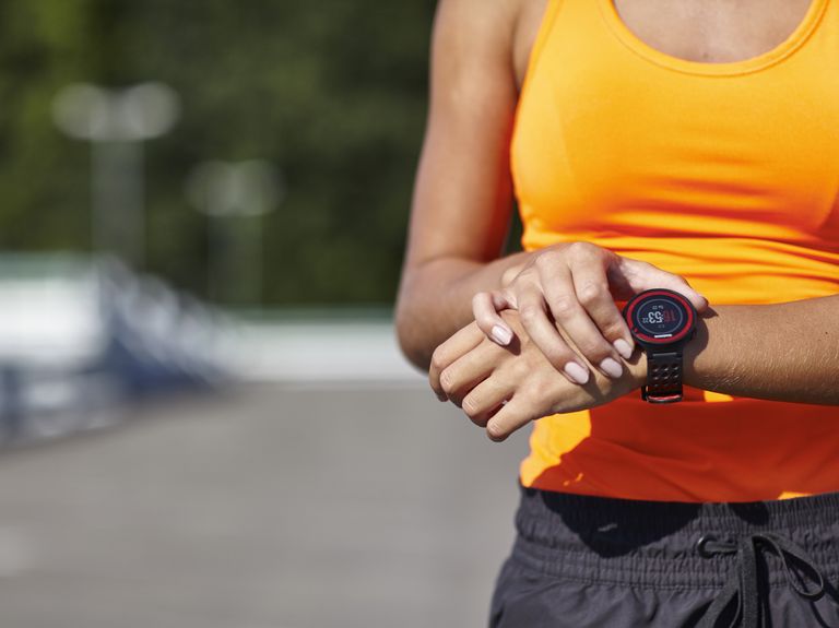 Garmin Forerunner 945, reloj inteligente de alta calidad con GPS para  correr/triatlón con música, color negro