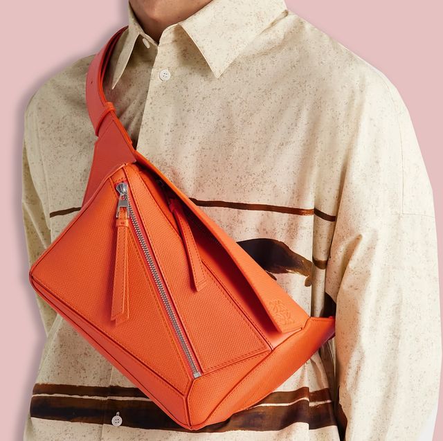 How to style crossbody bags, 15 Ways To Wear Crossbodybags, Men's  crossbody bags