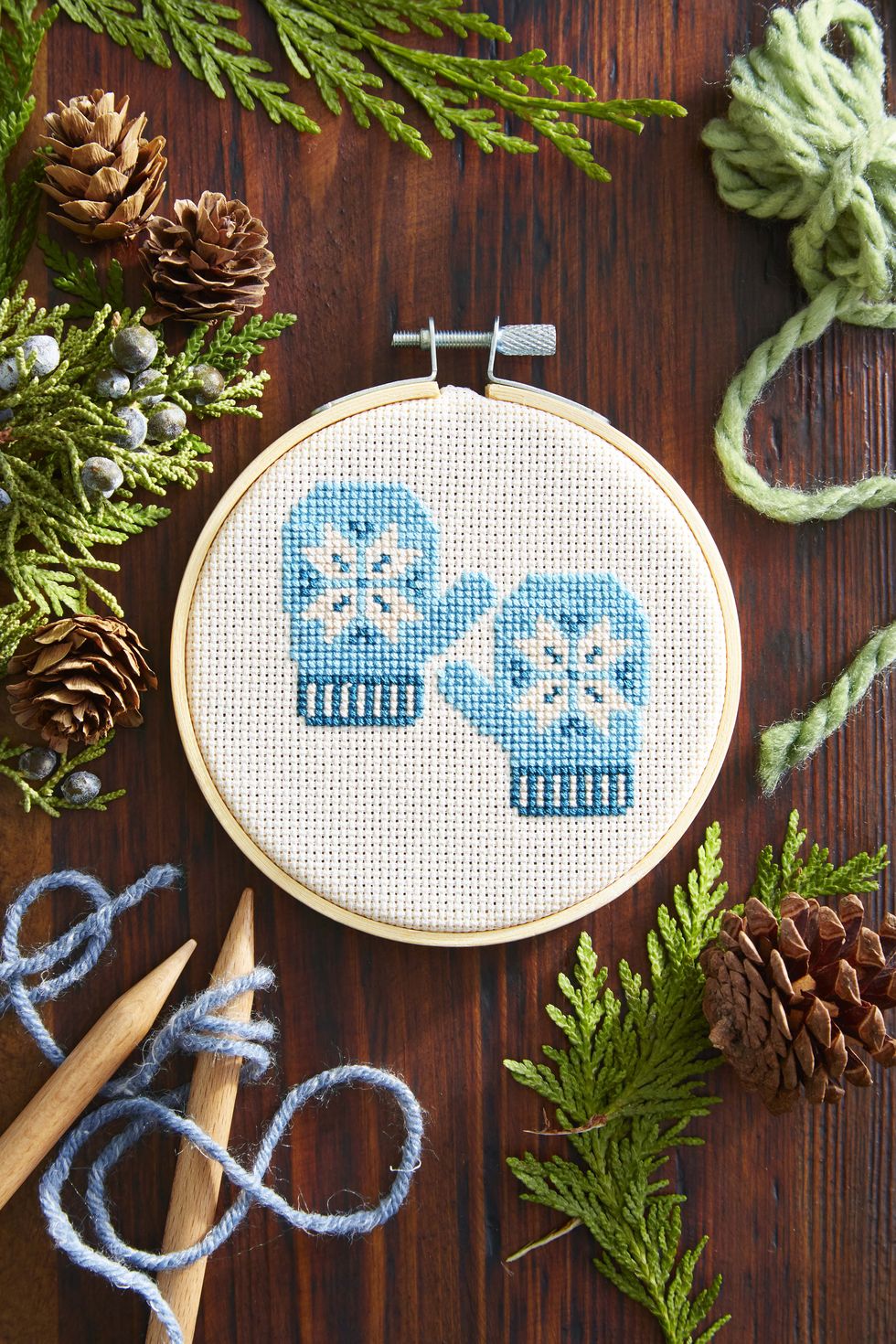 stitch.ly counted cross stitch kits for beginners - adults and kids. 6  cross stitch patterns, including 1 stamped pattern. al