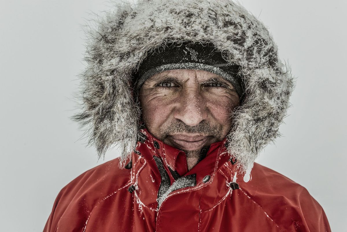 Poolreiziger Louis Rudd voltooide zijn soloreis zonder hulp door Antarctica twee dagen nadat Colin OBrady als eerste deze prestatie wist neer te zetten