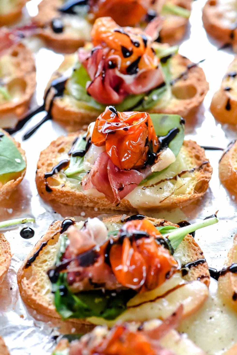 crostini recipes melted mozzarella caprese crostini