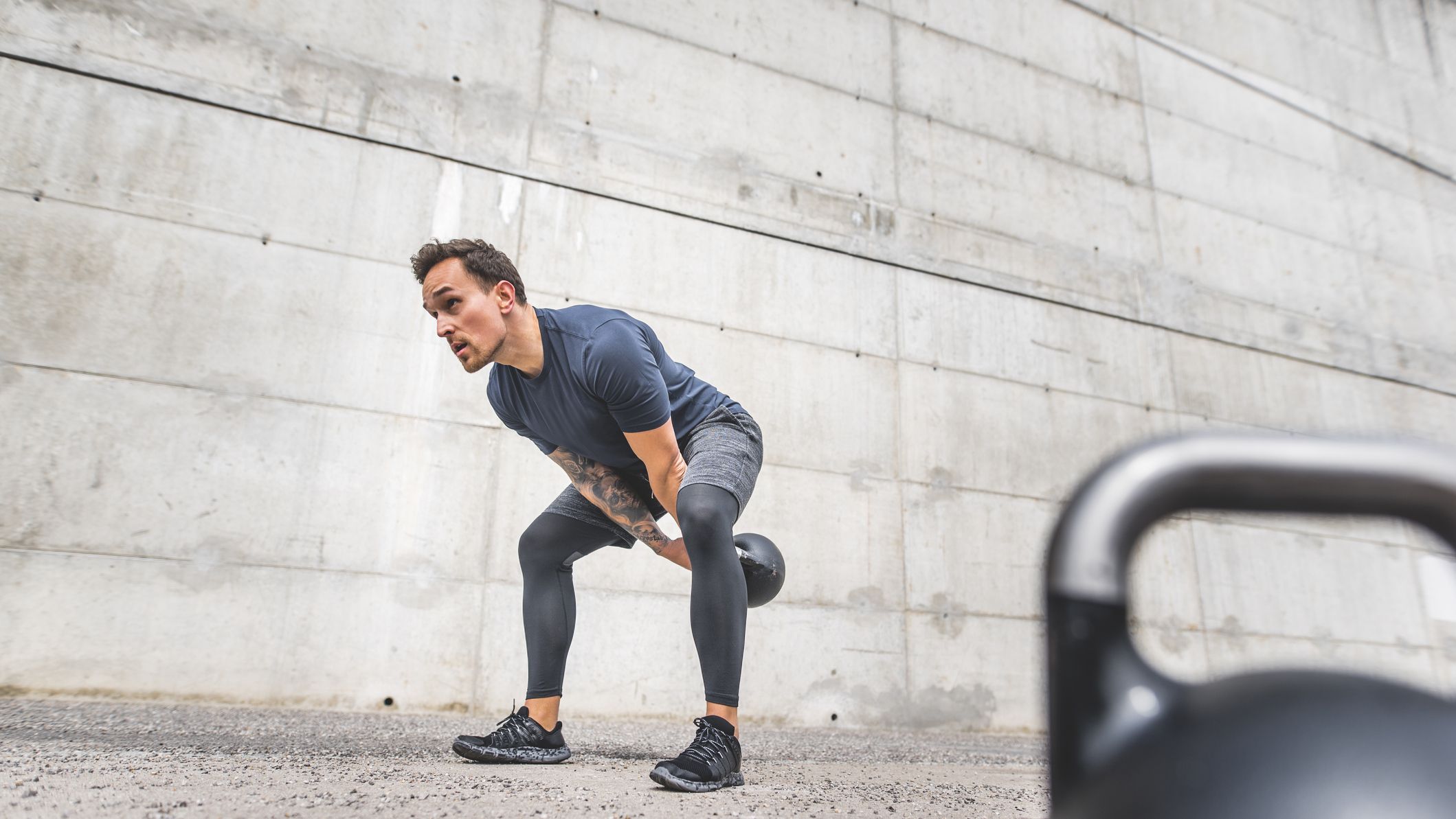 I did 50 kettlebell around the worlds a day for a week — here's