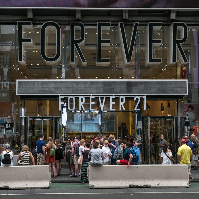 Forever 21's History As It Went From Success to Bankruptcy