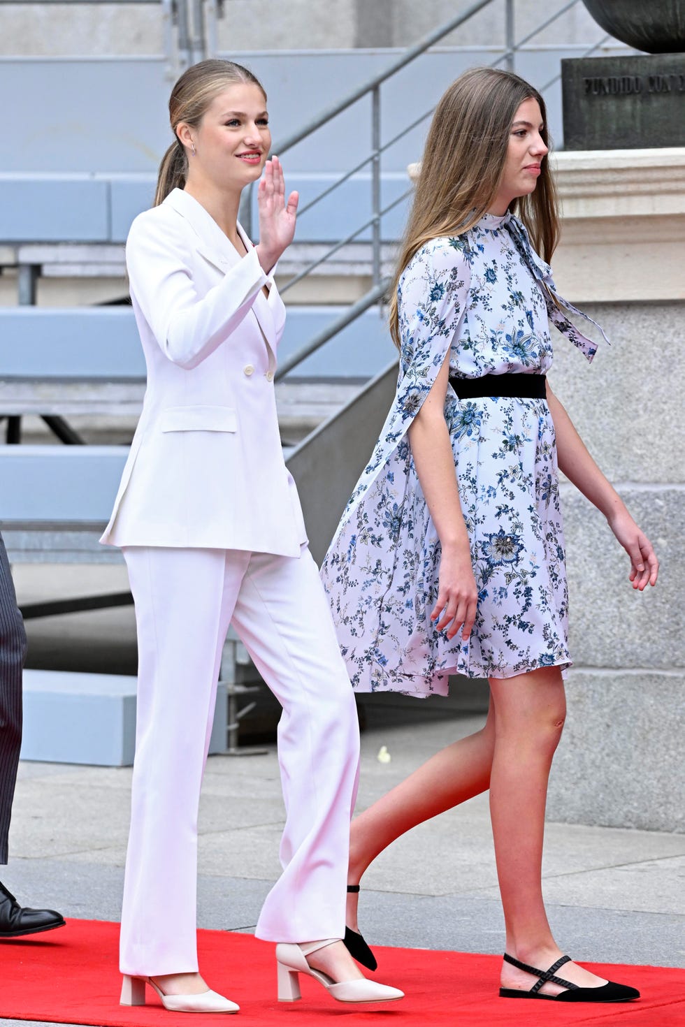 princess leonor swears allegiance to the constitution at spanish parliament