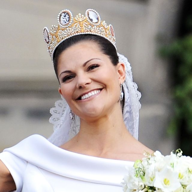 crown princess victoria sweden napoleon cameo tiara