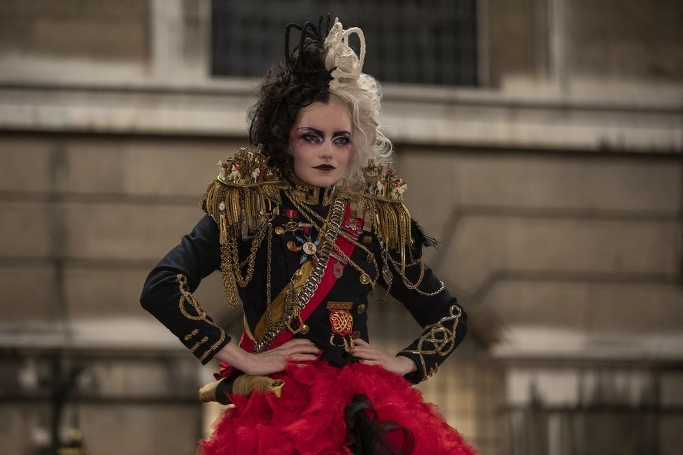 Cruella' y la moda punk del Londres de los 70: Una revolución