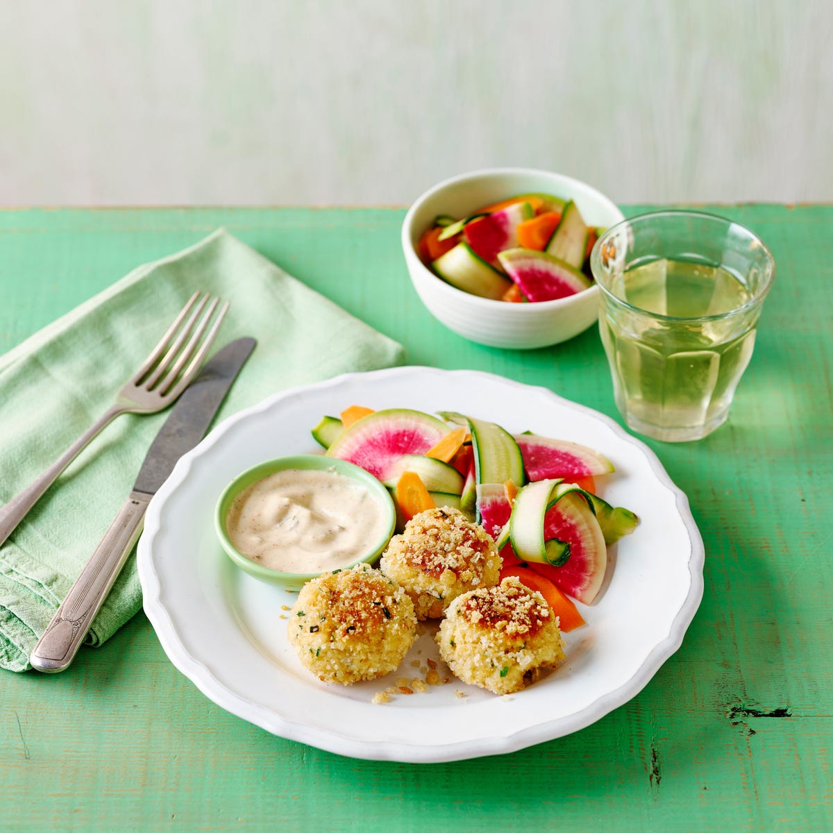 Crunchy Crab Cakes with Pickled Veg