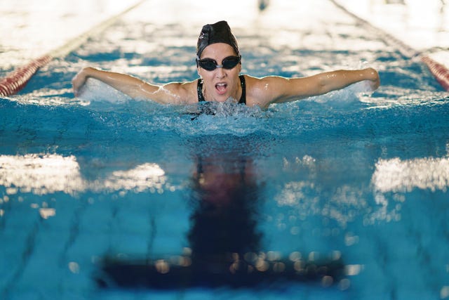 cuantas calorias se queman de verdad con la natacion