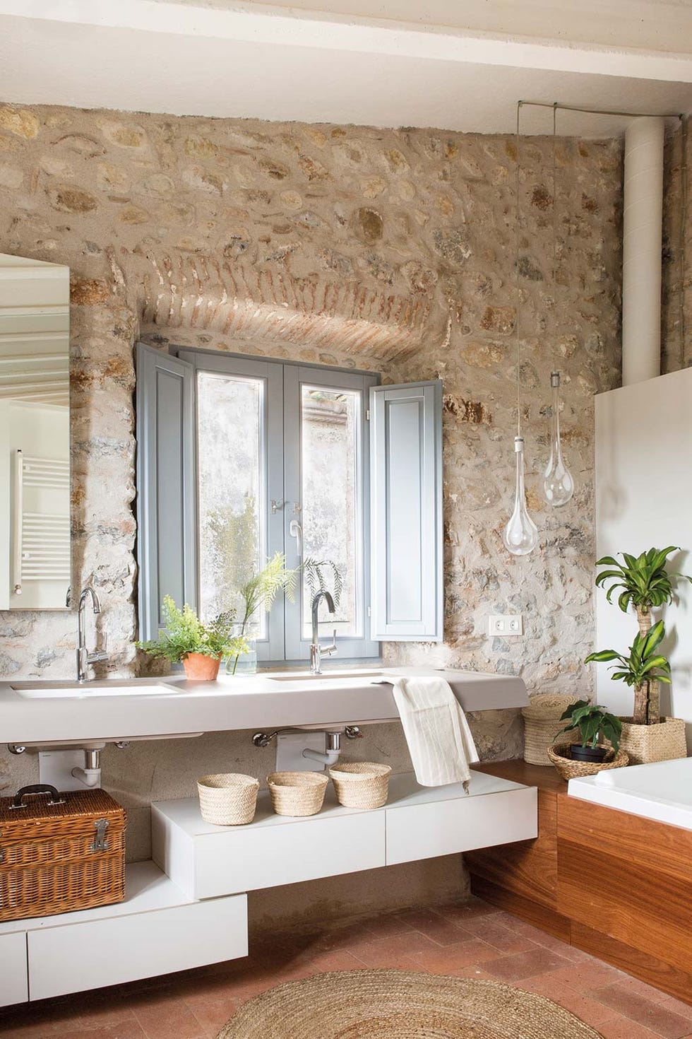 Lavabo con dos alturas