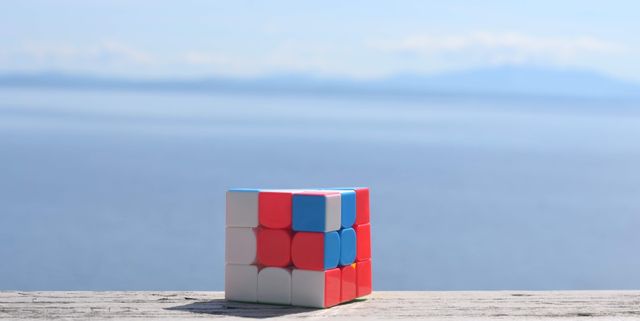 World's Smallest Rubik's Cube - Little Obsessed