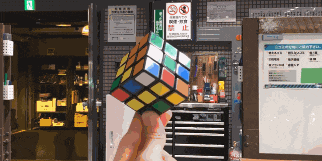 The Peak of Human Ingenuity Is a Rubik's Cube That Solves Itself