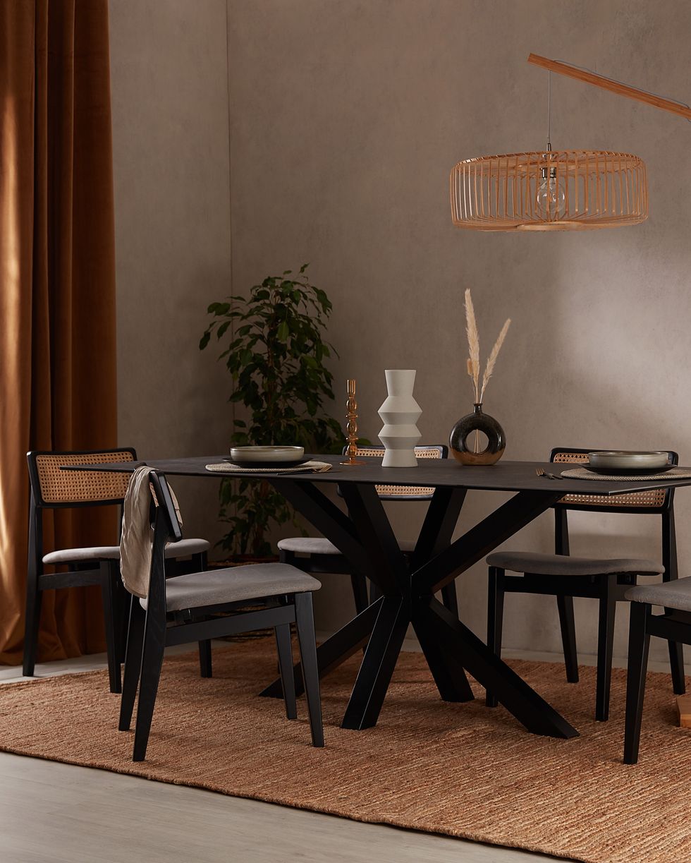 Rectangular 8-seater dining table, black ceramic