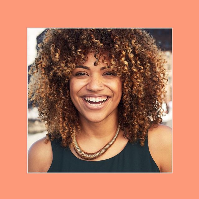 https://hips.hearstapps.com/hmg-prod/images/curly-hair-tips-1616628769.jpg?crop=0.5xw:1xh;center,top&resize=640:*