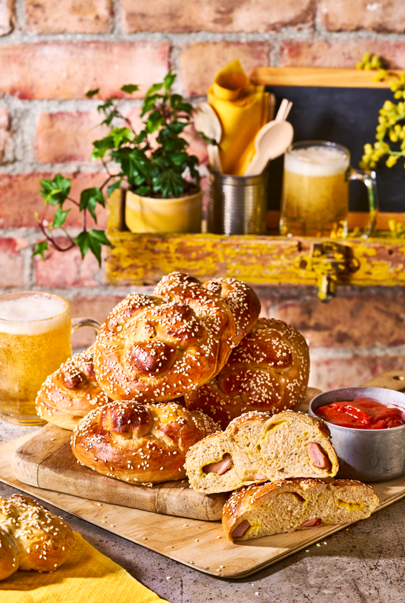 preview for Stuffed Currywurst Pretzel Rolls
