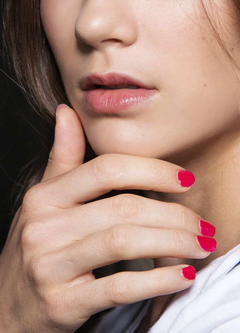 Face, Lip, Nail, Skin, Finger, Beauty, Cheek, Hand, Manicure, Red, 