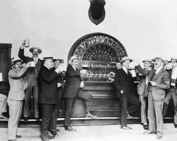 the old heidelberg brewery in chicago in 1900