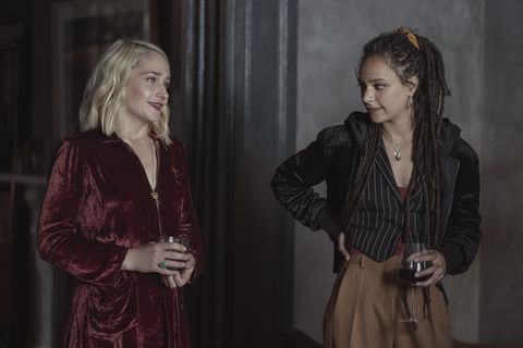 conversations with friends    “episode 11”   episode 111    frances sees a consultant and is given a diagnosis that distresses her this news, combined with an upsetting revelation from nick and an unexpected argument with bobbi, causes frances’ life to spiral out of control melissa jemima kirke and bobbi sasha lane, shown photo by enda bowehulu