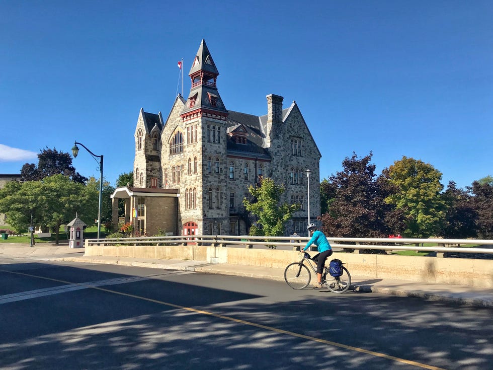 cyclist on the road in front of almonte town hall